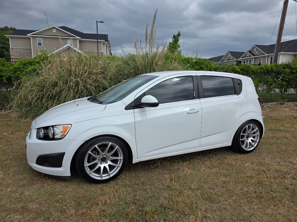 2013 Chevrolet Sonic 5dr LT Automatic's photo